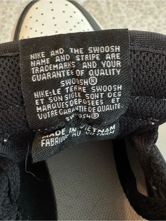 Nike Women’s Panda Low-Top Dunks - Picture 10 of 12